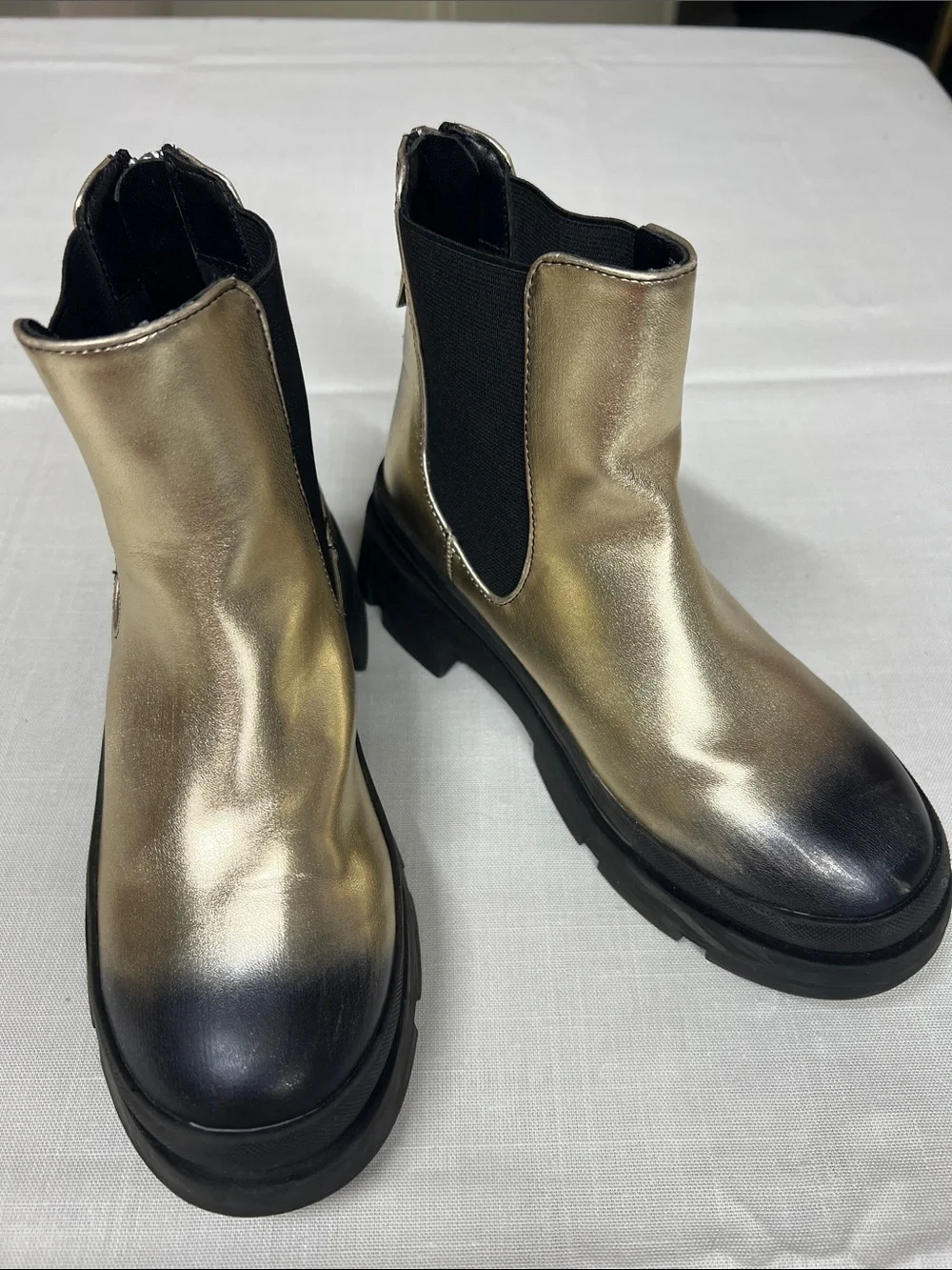 Steve Madden Gold and Black Chelsea Platform Boots for Kids